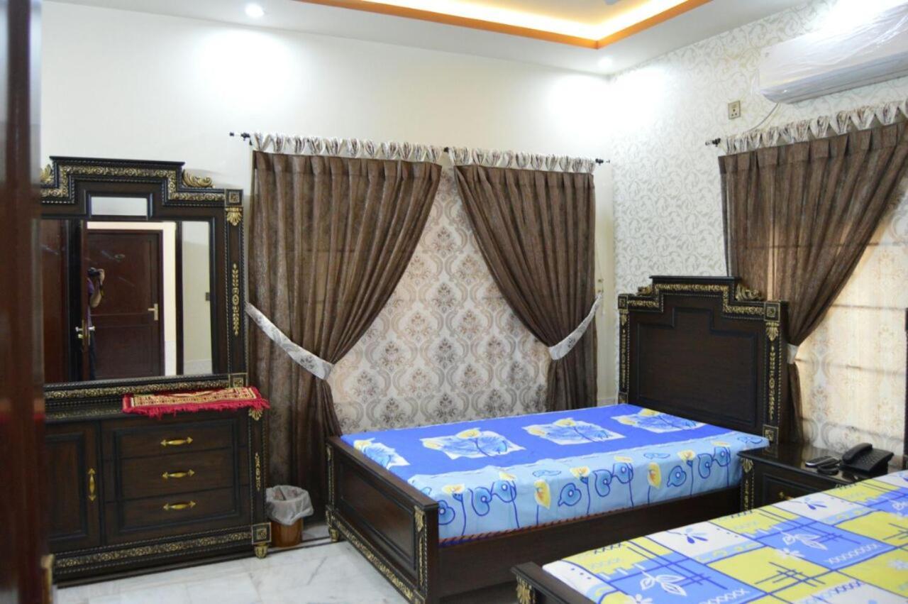 Patel Residency Guest House Karachi Exterior photo