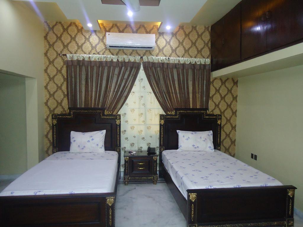 Patel Residency Guest House Karachi Exterior photo