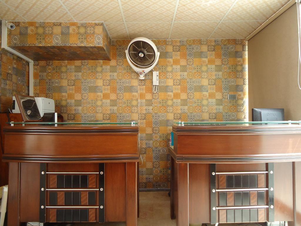Patel Residency Guest House Karachi Exterior photo