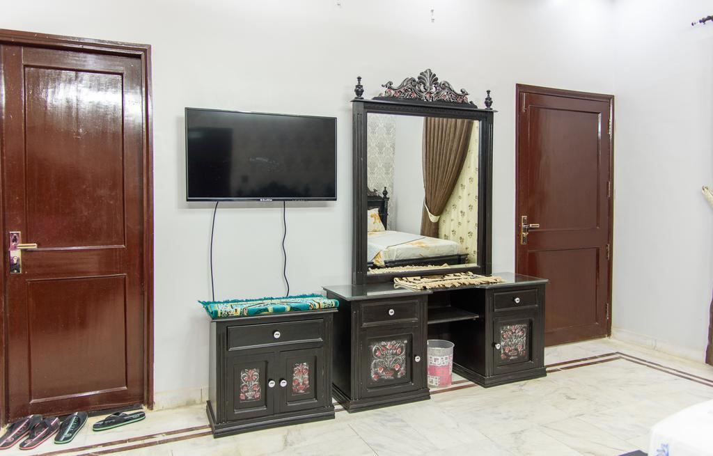 Patel Residency Guest House Karachi Exterior photo