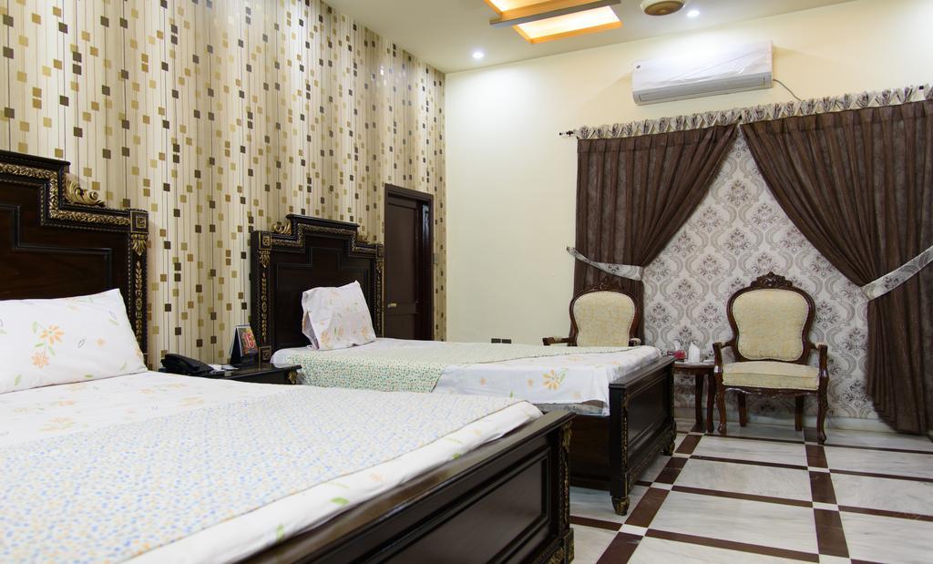 Patel Residency Guest House Karachi Exterior photo