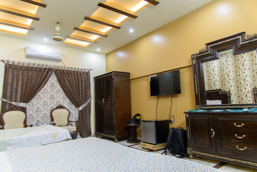 Patel Residency Guest House Karachi Exterior photo